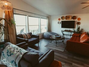Smart TV - Lake Powell View Home near Antelope Canyon & Page (Page)