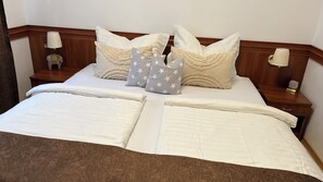 2 quartos, Wi-Fi de cortesia, roupa de cama