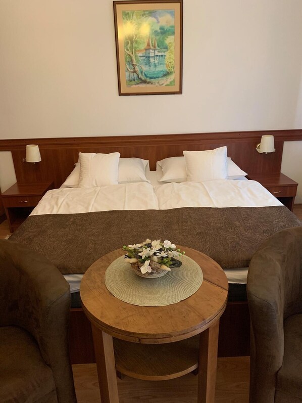 2 makuuhuonetta, ilmainen Wi-Fi, vuodevaatteet