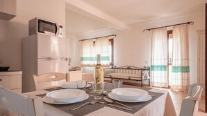 Apartamento, 1 quarto, varanda | Opções para refeição