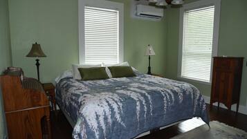 3 sovrum, skrivbord, strykjärn/strykbräda och gratis wi-fi