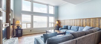 Large waterfront estate with main house, townhouse w/ hot tub + studio cottage