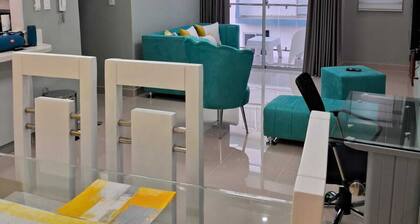 Charming 3-bedroom condo with WiFi, AC in delightful Los Castillos