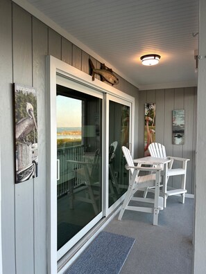 Outdoor dining - ๐๏ธ๐ฅ ๐ The Lah De Dah ๐ ๐ฃ ๐ฅ๏ธ Welcomeโฆโฆ to BG North 47 ๐ (Boca Grande)