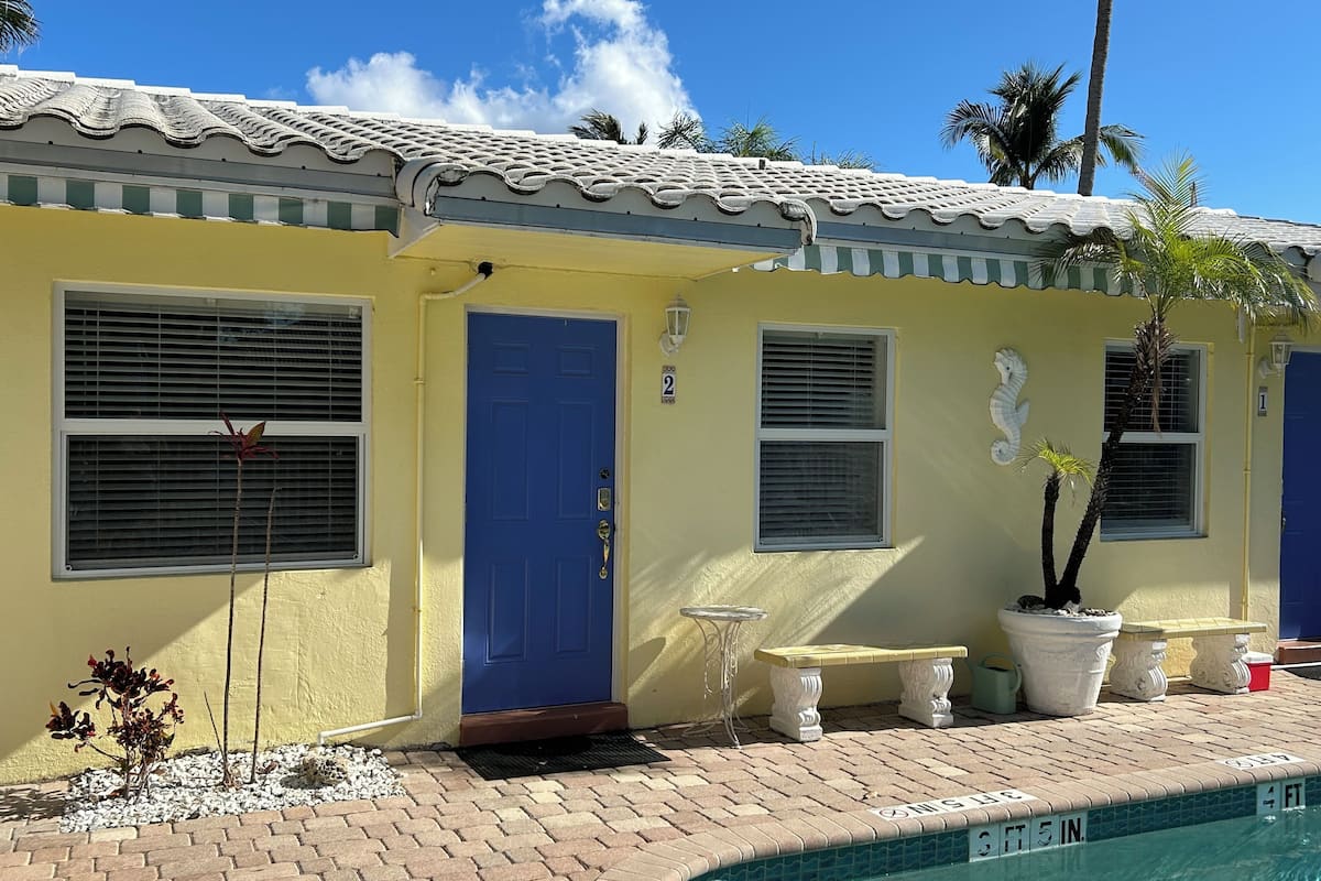 Comfort Apartment, 1 King Bed with Sofa bed, Resort View, Beachfront | Terrace/patio