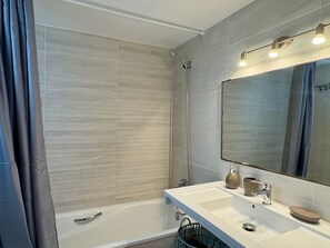 Hair dryer, towels - Villa Macarelleta, Villa Macarelleta Torre del Ram (Torre del Ram)