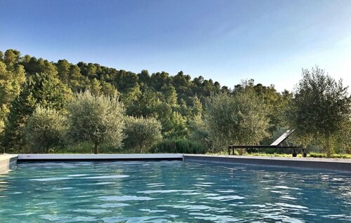 La Caracole :Provencal villa with heated pool, tennis court, nature at your doorstep