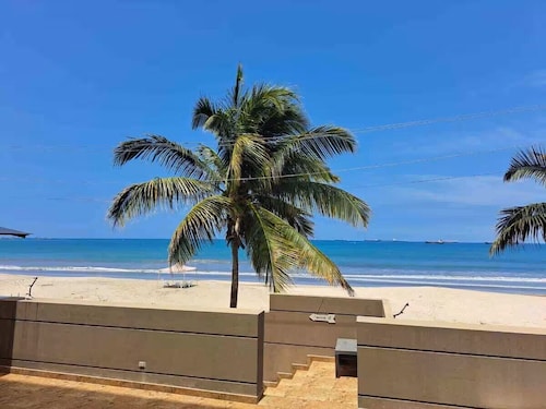 Departamento al pie del mar