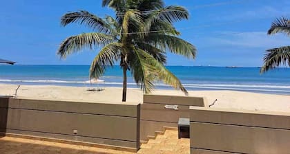 Departamento al pie del mar