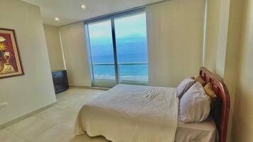 3 quartos, Wi-Fi, roupa de cama