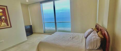 3 chambres, Wi-Fi, draps fournis