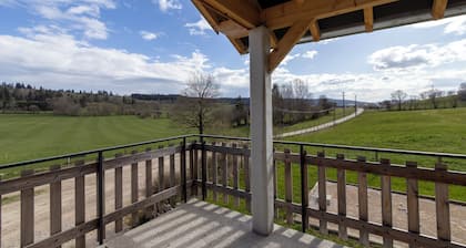 Gîte 'La Partie de Bise', Le Barboux, sleeps 12