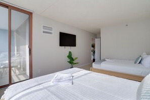 Apartamento, sacada, vista para a cidade | 2 quartos, roupas de cama premium, ferros/tábuas de passar roupa