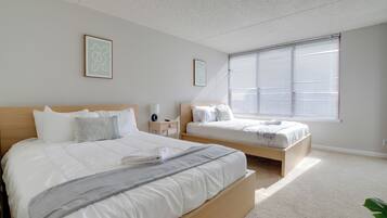 Apartment, Balcony, City View | 2 bedrooms, premium bedding, iron/ironing board, free WiFi