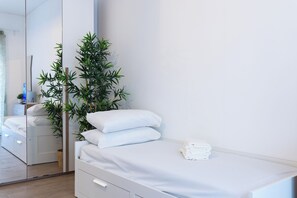 1 bedroom, iron/ironing board, travel crib, WiFi