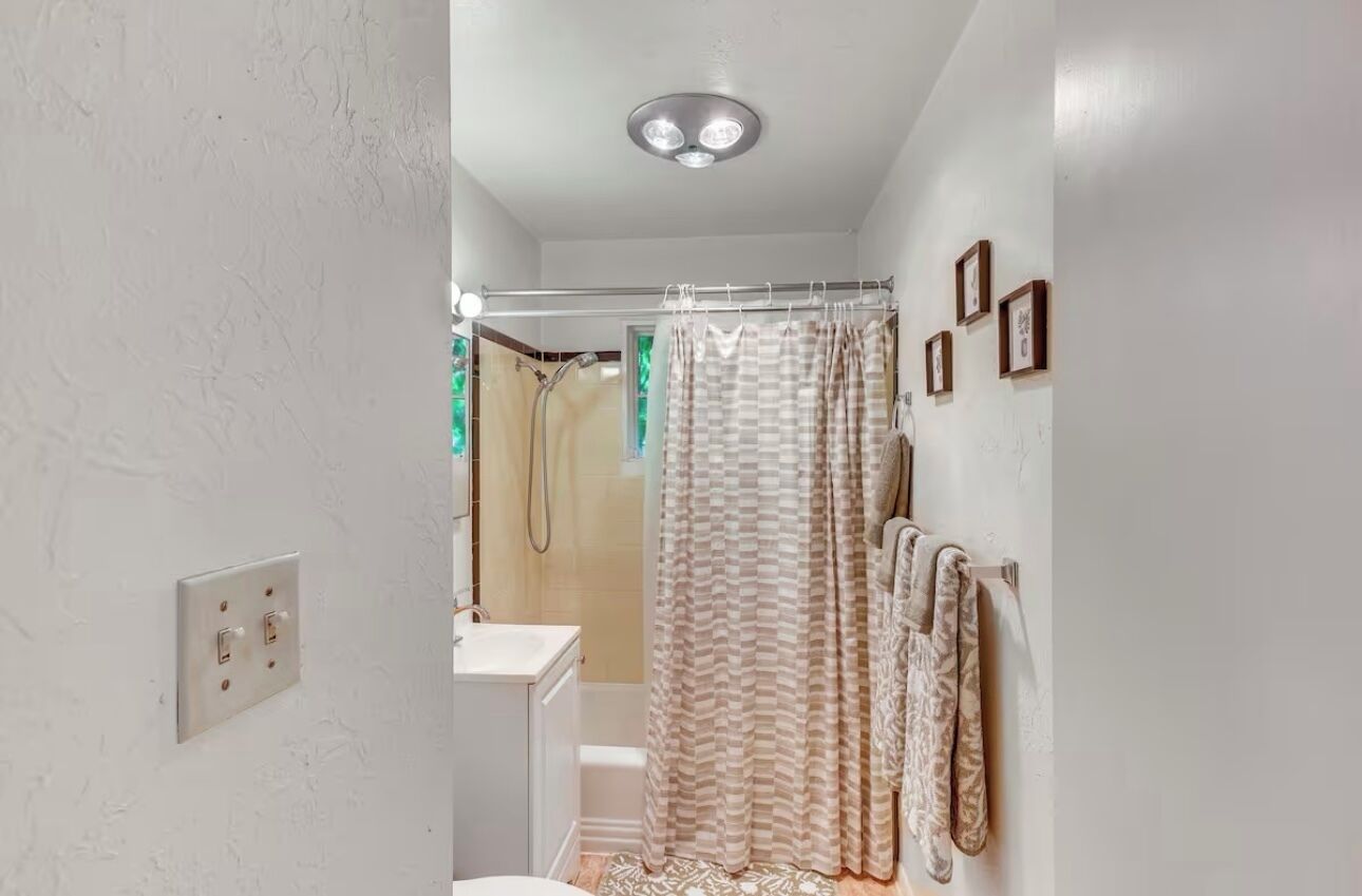 Hair dryer, towels, soap, shampoo
