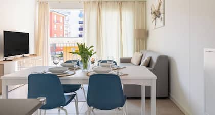 Cozy & Modern Flat for 6 people / Free Parking