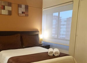 3 bedrooms, iron/ironing board, WiFi, bed sheets - 3BR/2BA Condo, close to Old town, and Touristic Areas (Quito)