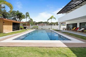 Pool - Casa Corales Dreams Deluxe (Playa Flamingo)