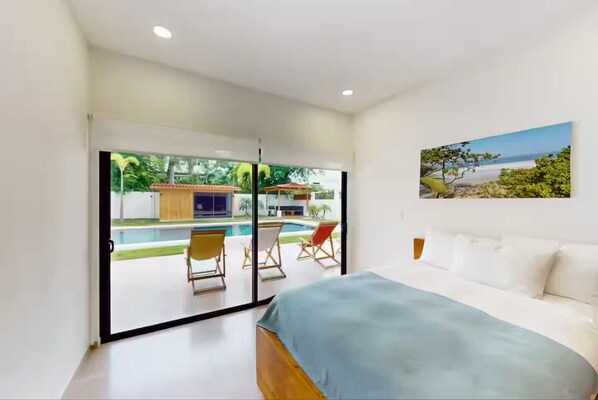 4 bedrooms, WiFi, bed sheets