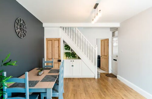 Steeple View- quiet and spacious retreat in the Cathedral Quarter, Lincoln.