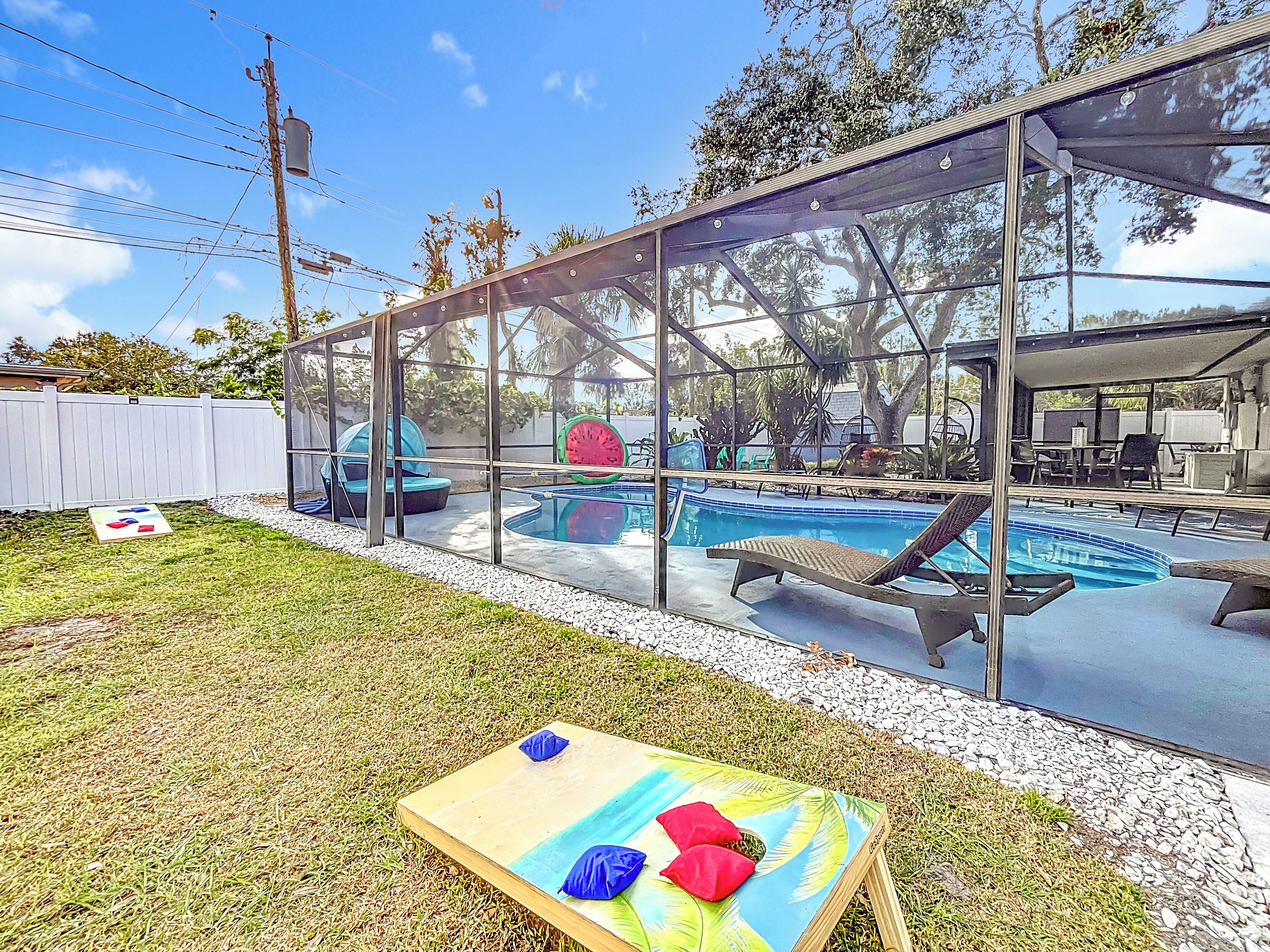 Ulkouima-allas, lämmitetty uima-allas