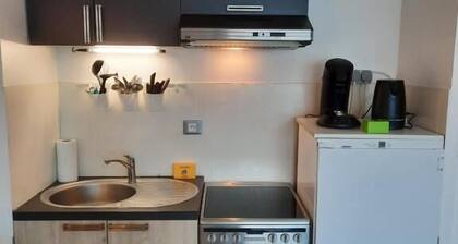 Les Buttes - Apt 4 Prs, 1 bdrm - Private parking lot