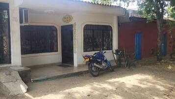 Bagian depan properti
