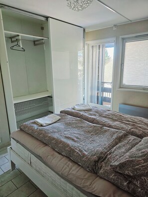 4 bedrooms, iron/ironing board, WiFi, bed sheets - Full Privacy Townhome with WiFi in Oslo (Oslo)