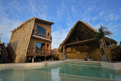 Norock Club and Beach