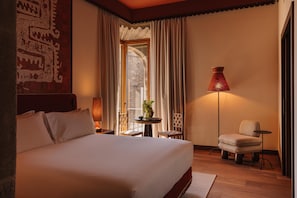 Suite, 1 King Bed, Balcony (Godoy) | Down comforters, minibar, in-room safe, desk - Palacio De Godoy Caceres, Curio Collection By Hilton (Cáceres)
