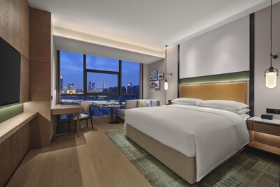 Doubletree By Hilton Zhengzhou East
