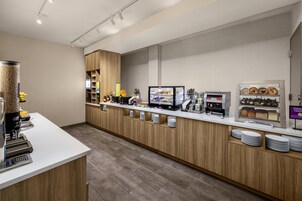 Desayuno buffet incluido todos los días 