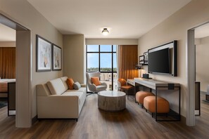 Executive Room, Multiple Beds, Bathtub (Mobility & Hearing) | Living area | TV, Netflix, streaming services - Hotel Avail Rogers, Tapestry Collection By Hilton (Rogers)