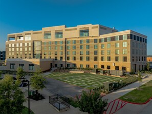 Exterior - Hotel Avail Rogers, Tapestry Collection By Hilton (Rogers)