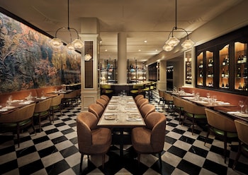 2 restaurants, dinner served at SIXTY DC