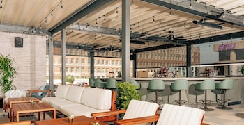 Rooftop terrace at SIXTY DC