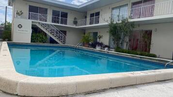 Standard Double Room, Smoking | Premium bedding, pillow-top beds, blackout curtains, soundproofing