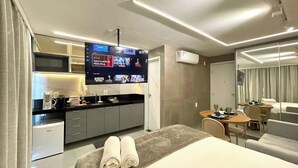 Ảnh chưa phân loại, 4 trong số 7 ảnh, nút