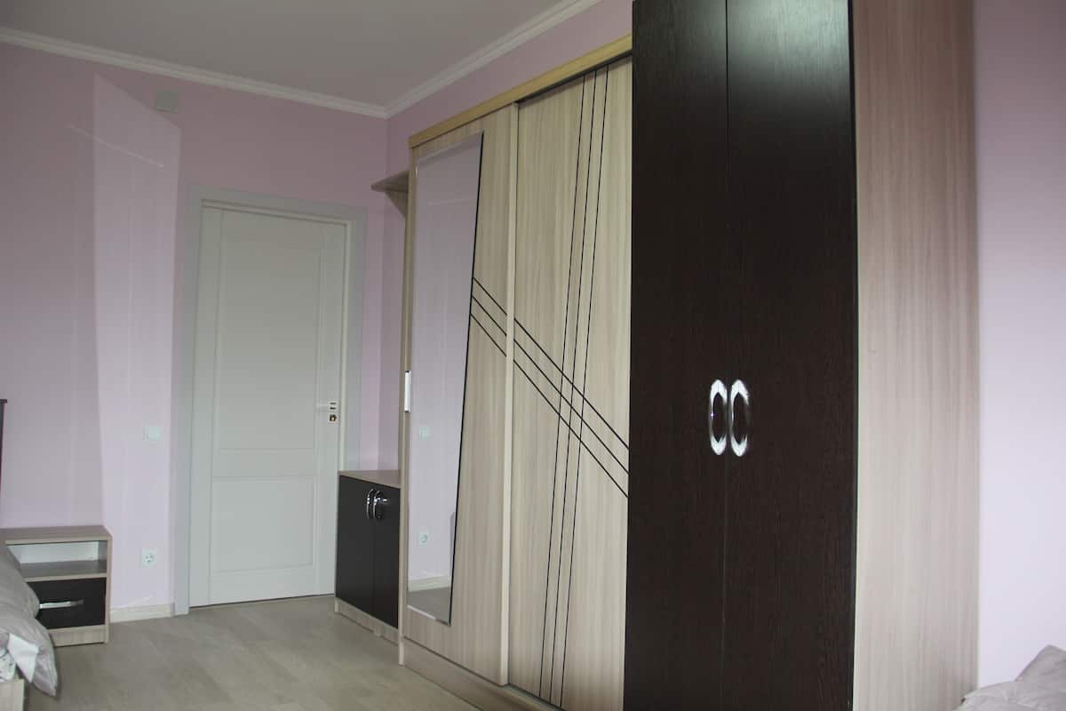 Standard Triple Room, Mountain View | Premium bedding, desk, laptop workspace, soundproofing