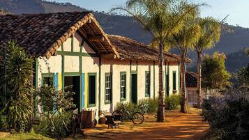 Breakfast, lunch, dinner served; vegetarian cuisine, garden views