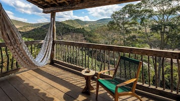 Luxury House, Mountain View | Iron/ironing board, free WiFi