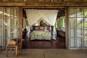 Tabla de planchar con plancha y wifi gratis 