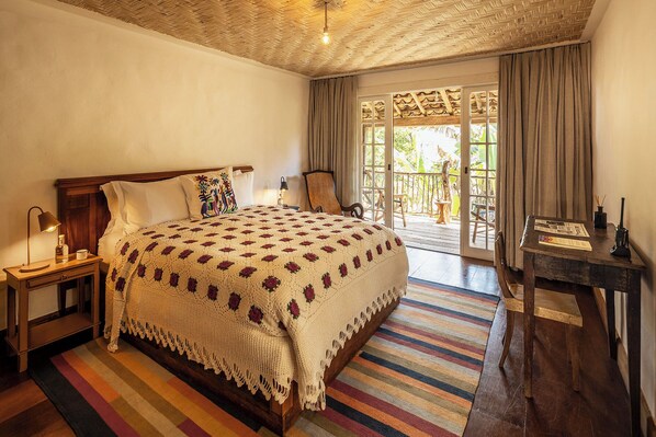 Tabla de planchar con plancha y wifi gratis