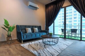Iron/ironing board - Atlantis Residence Premium By I Housing (Melaka)