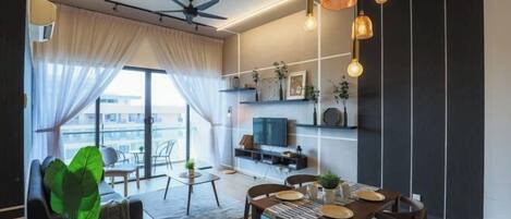 Fer et planche à repasser