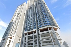 A high-rise building with multiple floors and balconies. - Atlantis Residence Premium By I Housing (Melaka)