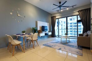 Iron/ironing board - Atlantis Residence Premium By I Housing (Melaka)