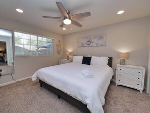 4 bedrooms, iron/ironing board, travel crib, internet