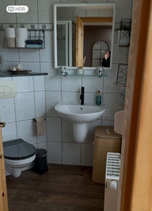 Hårtørrer, håndklæder, Sæbe, Shampoo